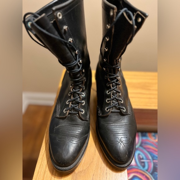 Chippewa men’s vintage logger boots. - Picture 2 of 7